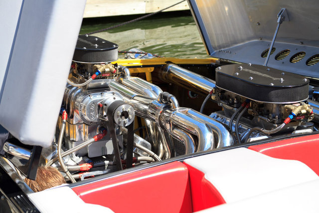 offshore powerboat engines